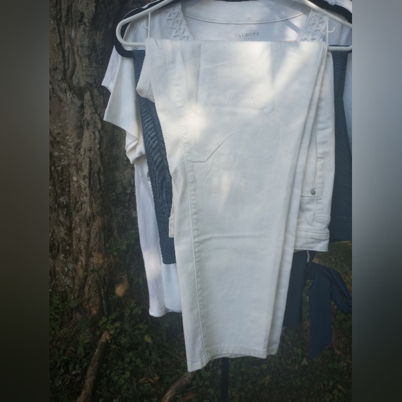 Universal Thread Size 22w Skinny leg - Picture 3 of 3